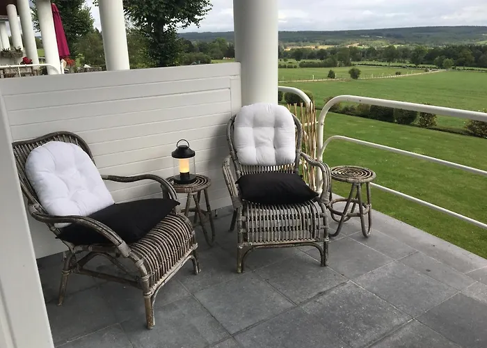 Baronheid アパート *